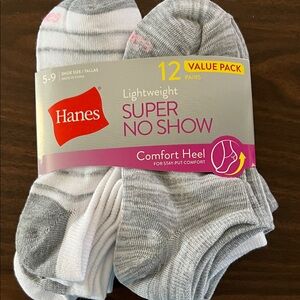 NWT Hanes Lightweight Super No Show Socks
